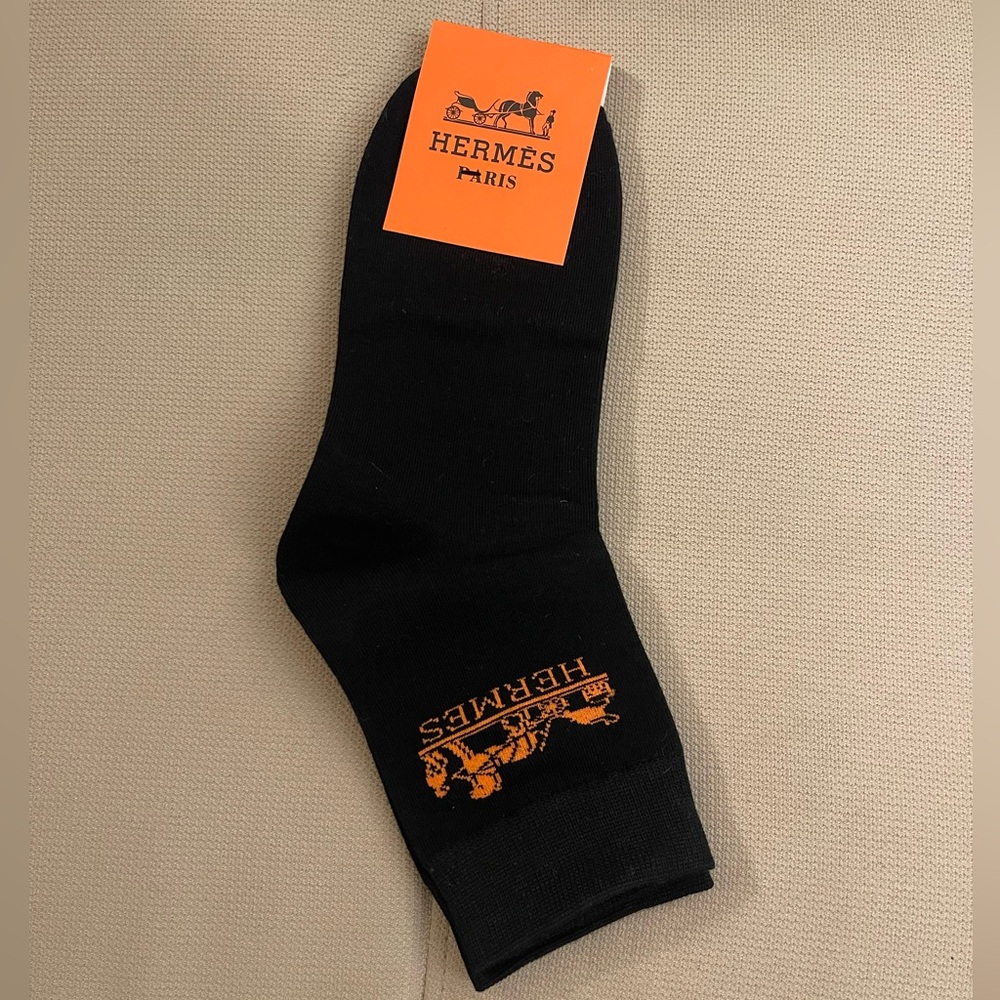 Classic Equestrian Graphic Cotton Blend Socks – Sleek Black & Orange - Picture 3 of 3